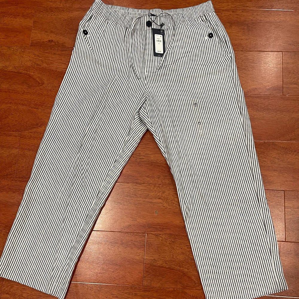 Tommy ankle & cropped pants.